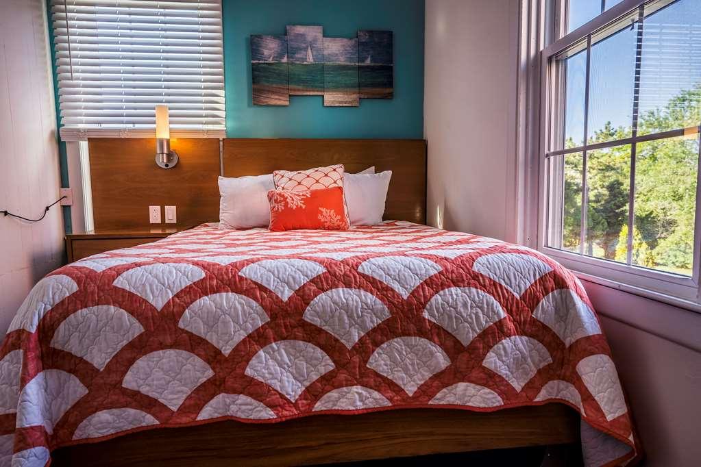 Surfside Inn Чатъм Стая снимка