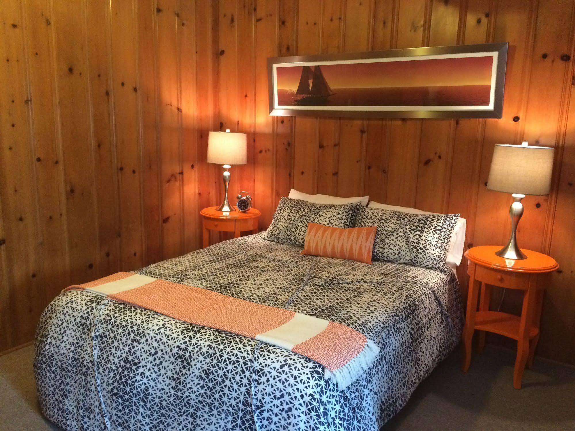 Surfside Inn Чатъм Екстериор снимка